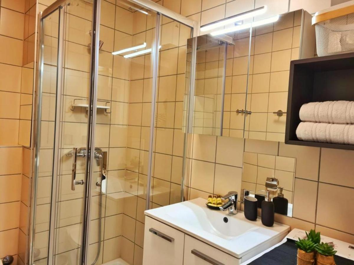Apartment Vedrana Rovinj Exterior photo